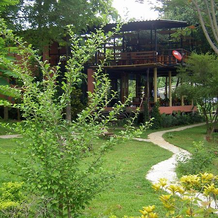Boutique Raft Resort, River Kwai Sai Yok Ngoại thất bức ảnh