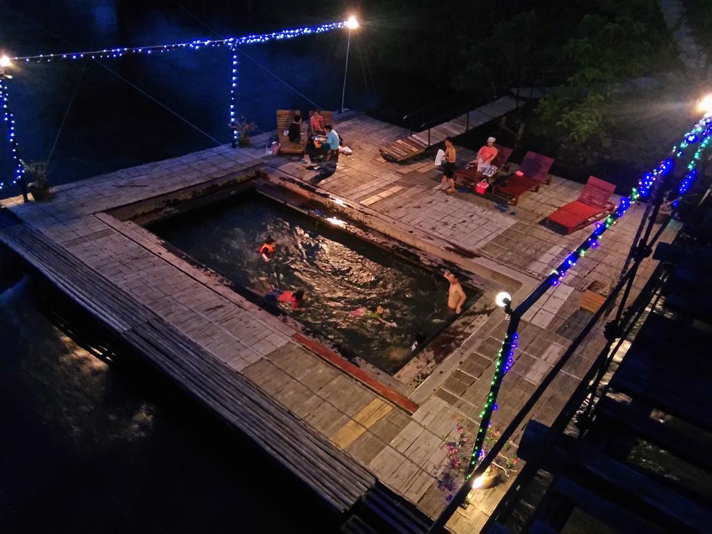 Boutique Raft Resort, River Kwai Sai Yok Ngoại thất bức ảnh