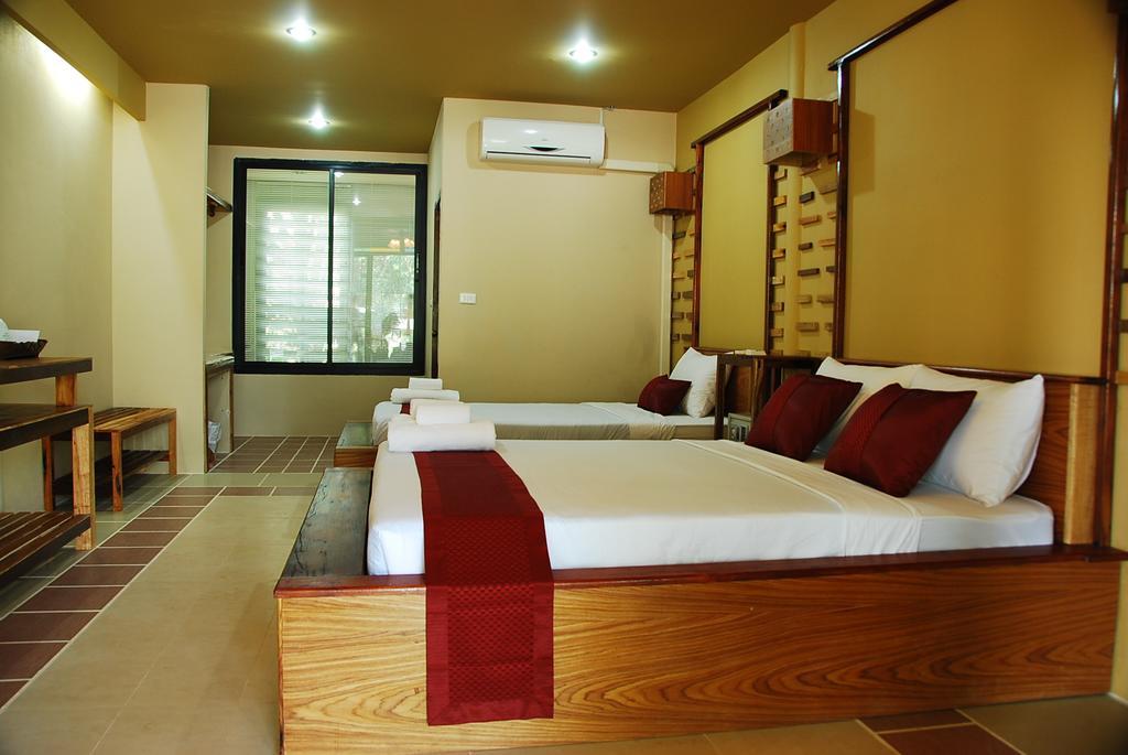 Boutique Raft Resort, River Kwai Sai Yok Ngoại thất bức ảnh