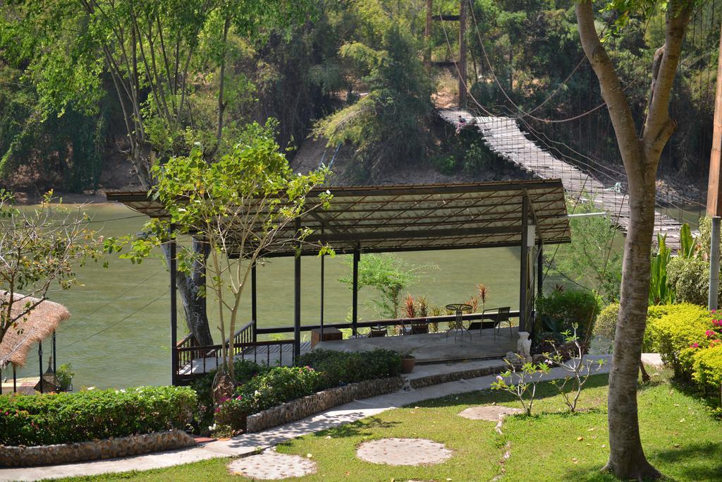 Boutique Raft Resort, River Kwai Sai Yok Ngoại thất bức ảnh