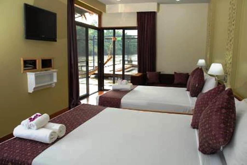 Boutique Raft Resort, River Kwai Sai Yok Phòng bức ảnh